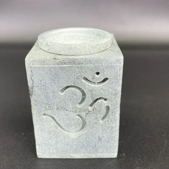 Essential Oil Burner Handcarved Soapstone Gray Om Symbol Made In India - Picture 1 of 14